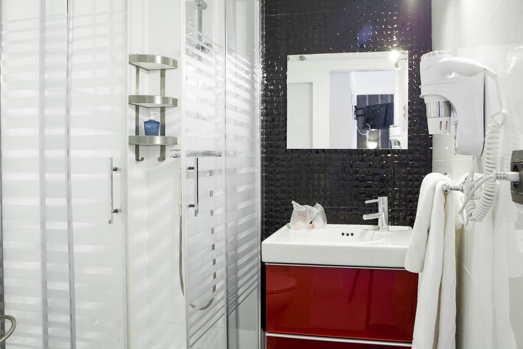 Apartamentos Abril Nerja Exterior foto