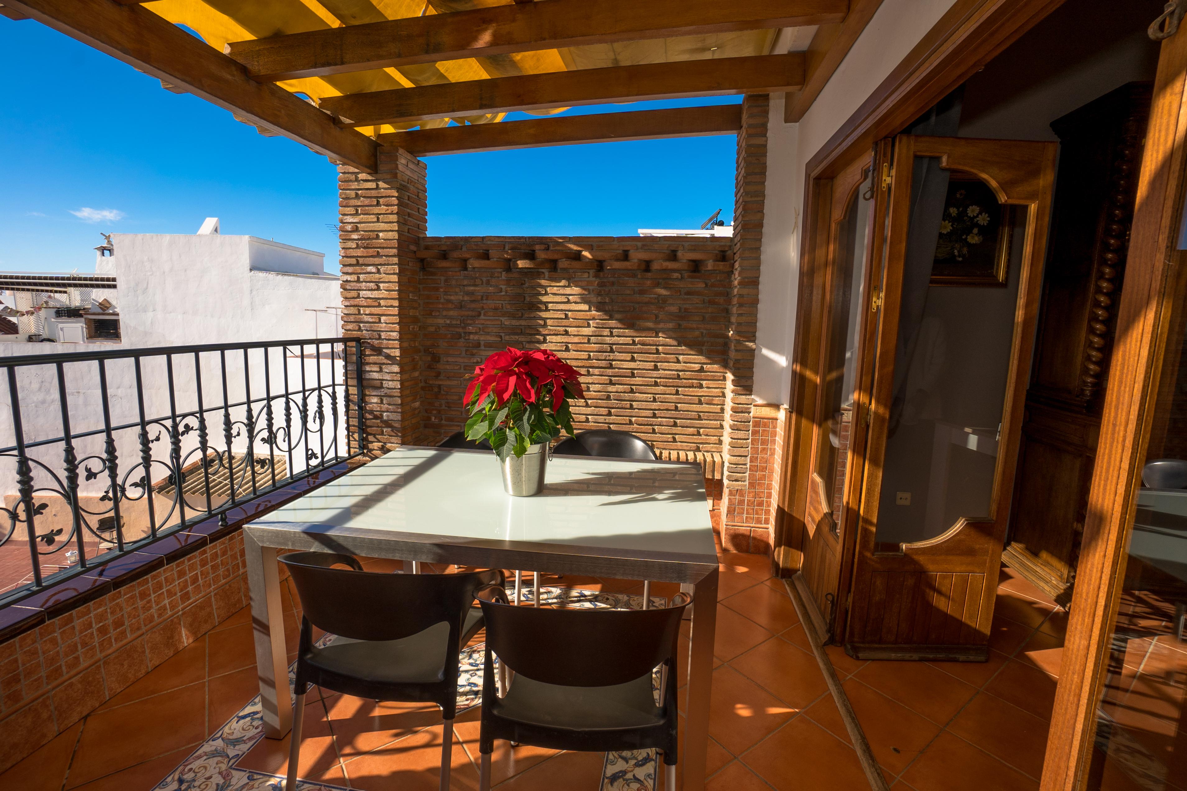 Apartamentos Abril Nerja Exterior foto