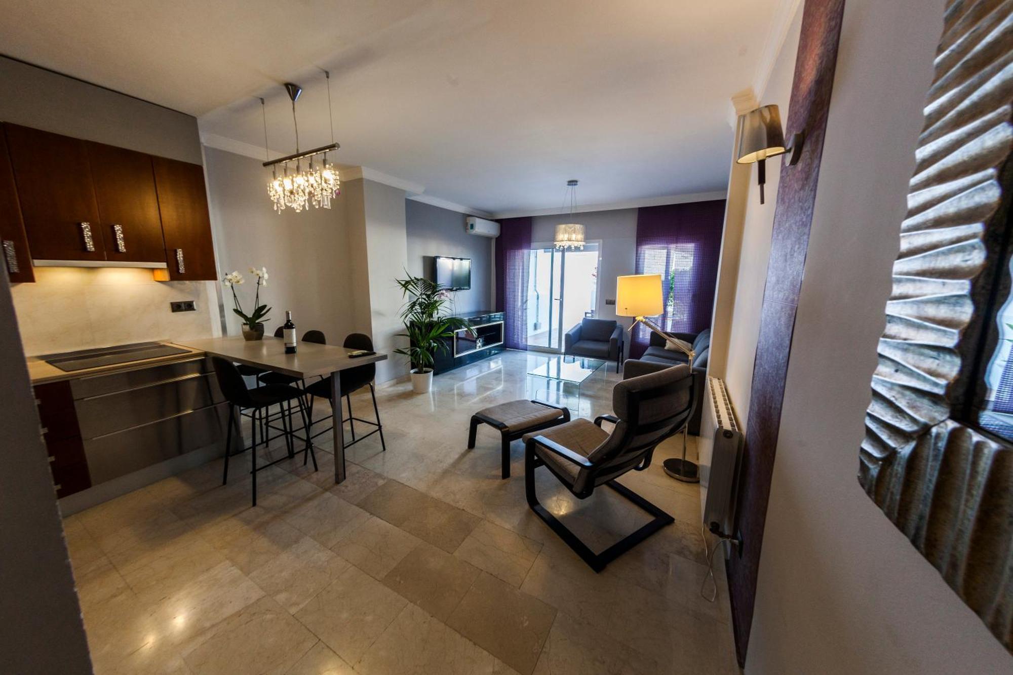 Apartamentos Abril Nerja Exterior foto